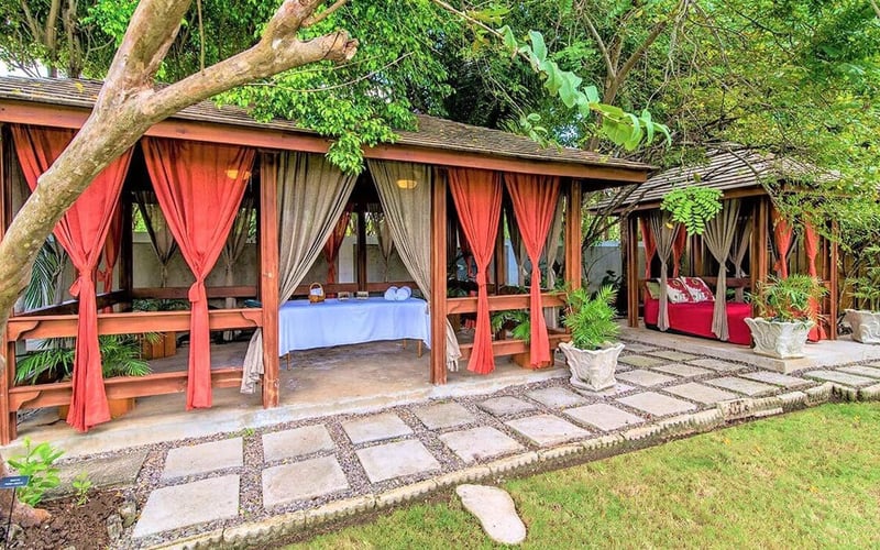 mais-oui-villa-cabana-spa-2